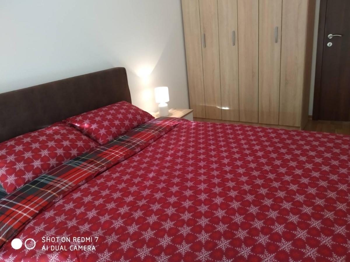 Aga Apartman Podgorica Extérieur photo