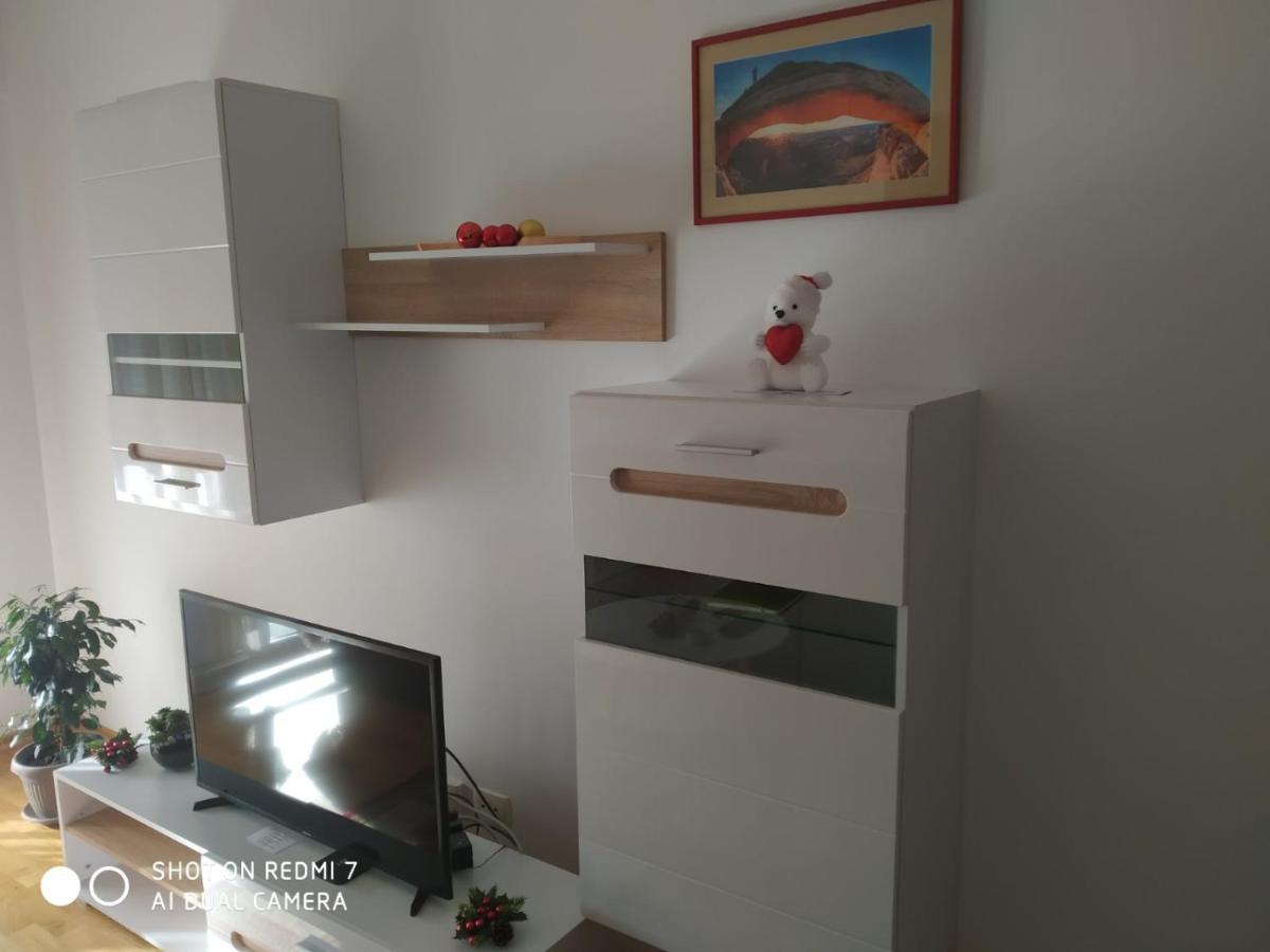 Aga Apartman Podgorica Extérieur photo